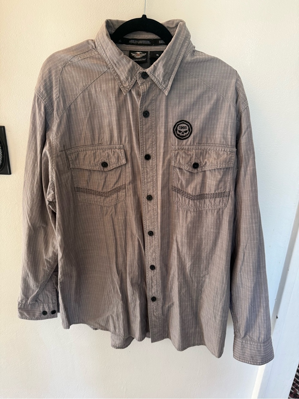 Harley-Davidson Light Gray Striped Button Up Shirt
